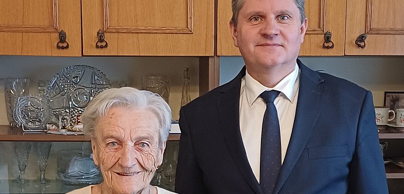 90. urodziny pani Amalii, córki zastępcy burmistrza