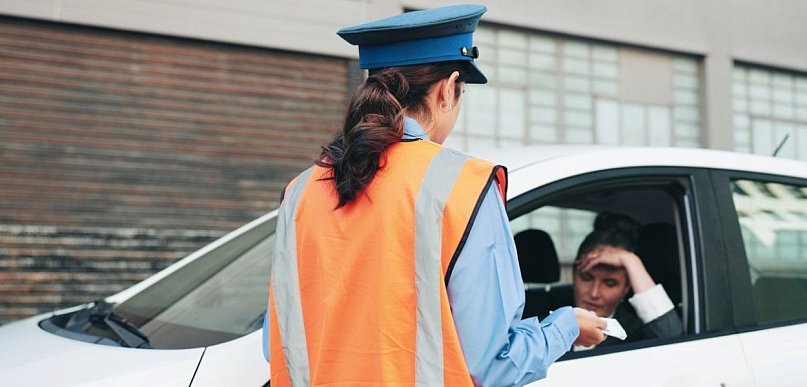 Mandaty drogowe – za co kierowcy płacą najczęściej?