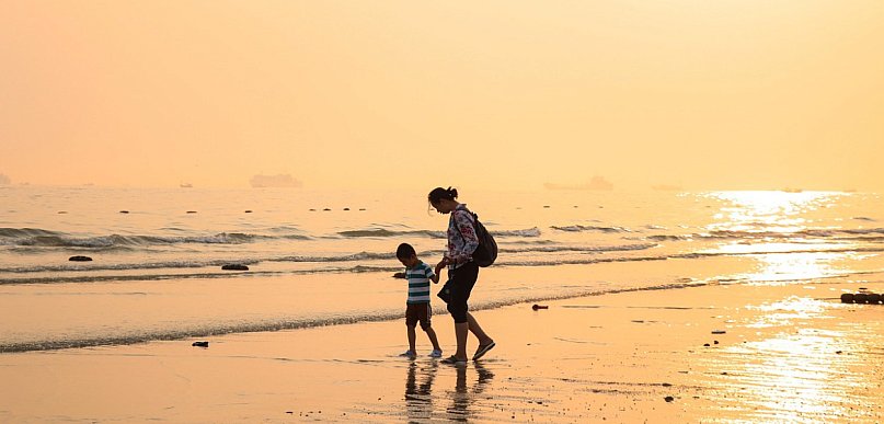 Planujesz podróż z dzieckiem z Tarnowskich Gór za granicę? Sprawdź, czym jest EKUZ