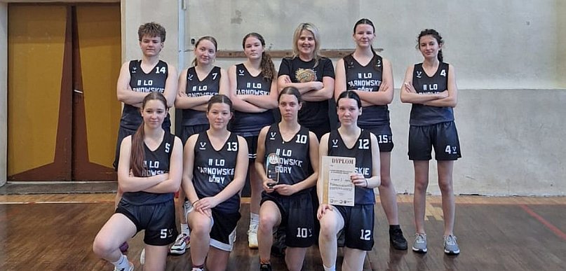 Tarnowskie Góry. Koszykarki ze Staszica w półfinale