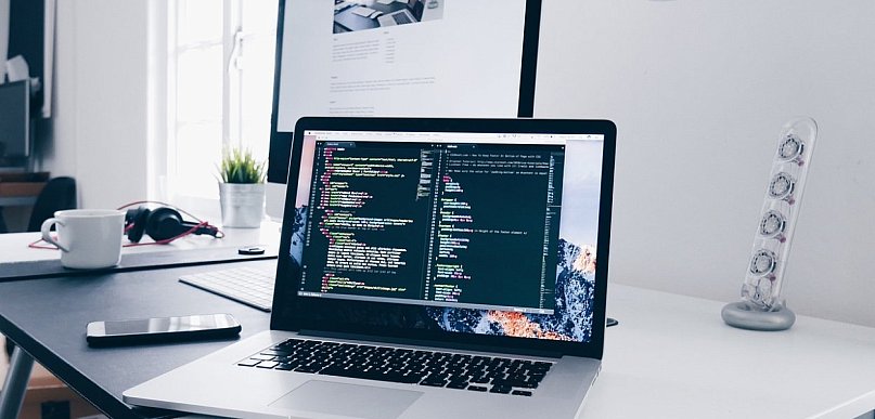 MacBook Neo – jak wybrać model dopasowany do Twoich potrzeb?