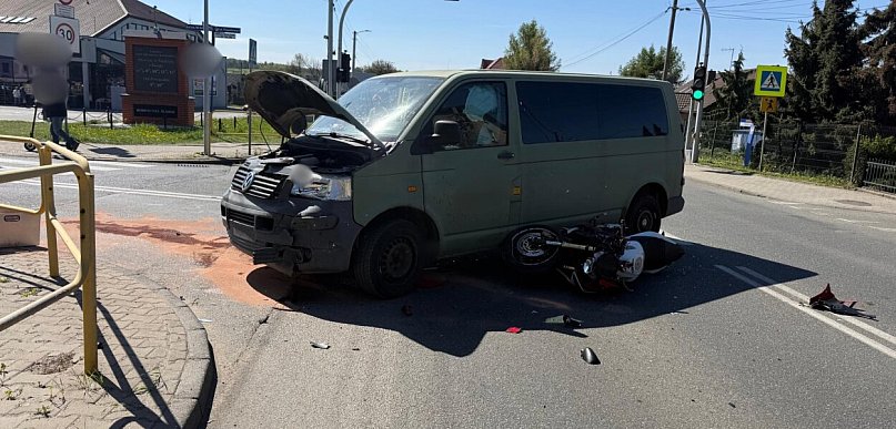 Tarnowskie Góry. Uwaga wypadek! Motocyklistę zabrał LPR