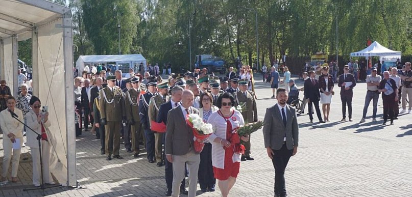 Patriotyczne świętowanie pod Kopcem Wyzwolenia. Oficjalne obchody