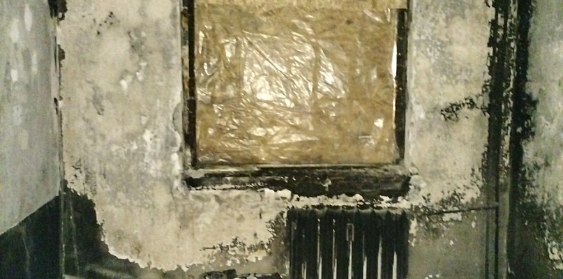 Mieszkanie kobiety spłonęło. Potrzebna pomoc przy remoncie