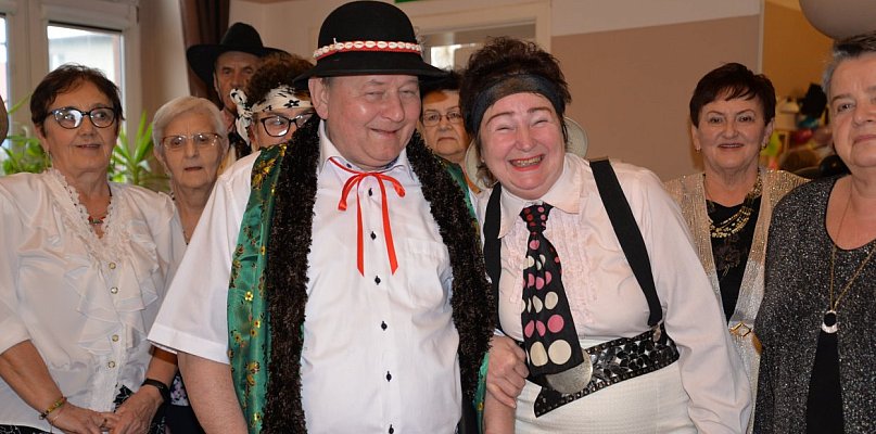 Bal w stylu PRL. Dla seniorów [ZDJĘCIA]