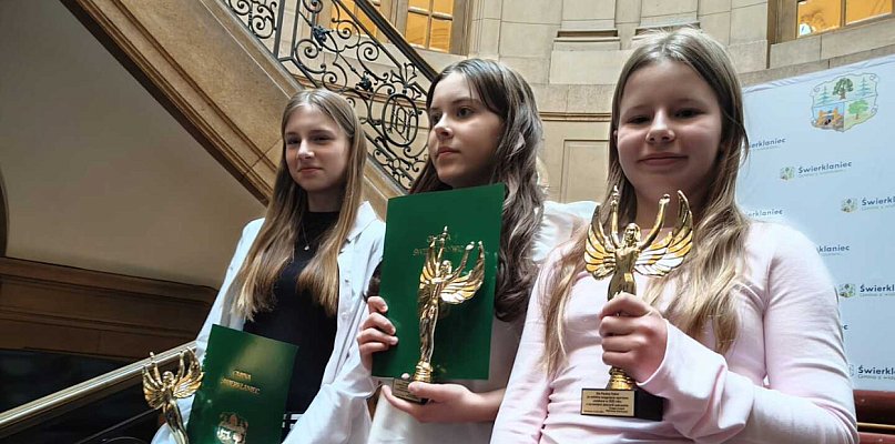 Młodzi sportowcy nagrodzeni! Uroczystość w pałacu