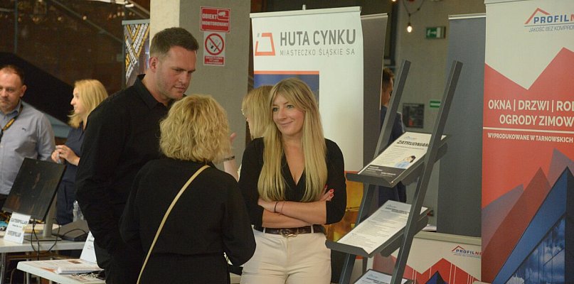 Targi Pracy 2026 w Tarnowskich Górach. Blisko 600 ofert zatrudnienia