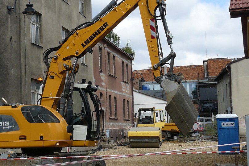 Tarnowskie Góry. Prace w centrum, zamknięta część ulicy