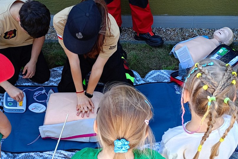 Zabawa na strażackim festynie