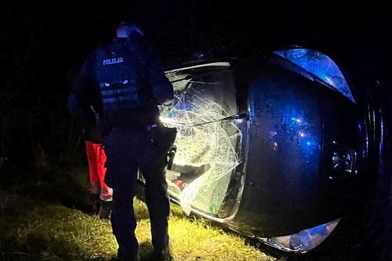 Miasteczko Śląskie. Wpadł w poślizg i dachował