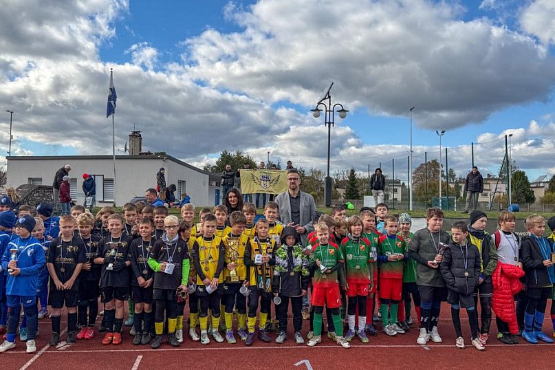 Walczyli o puchar starosty