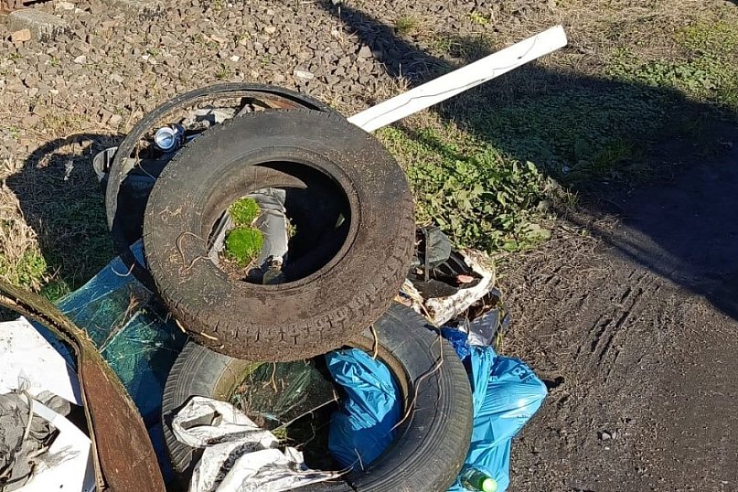 Misja sprzątanie. Tarnogórzanin zakasał rękawy