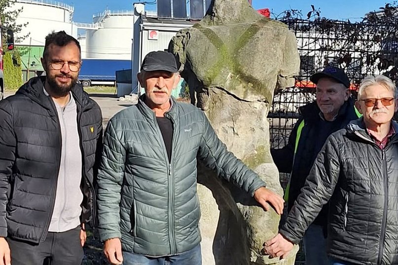 Rzeźba górnika trafiła do Radzionkowa