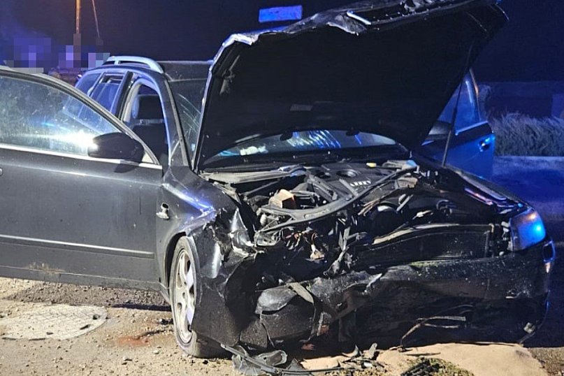 Powiat tarnogórski. Wjechał w forda, był pijany