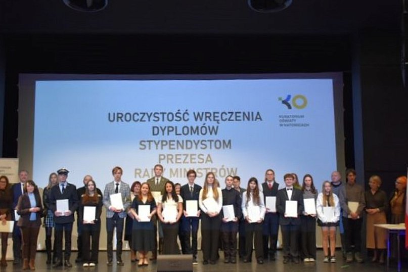 Wręczono stypendia Prezesa Rady Ministrów [FOTO]