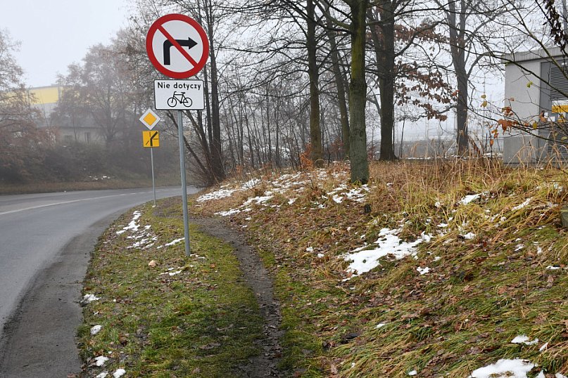Będzie nowe rondo, wtedy będzie i chodnik