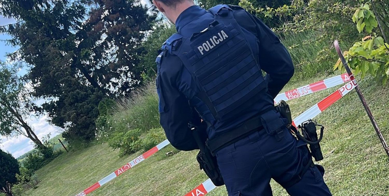 Niewybuch w Ptakowicach. Fot. Archiwum policji