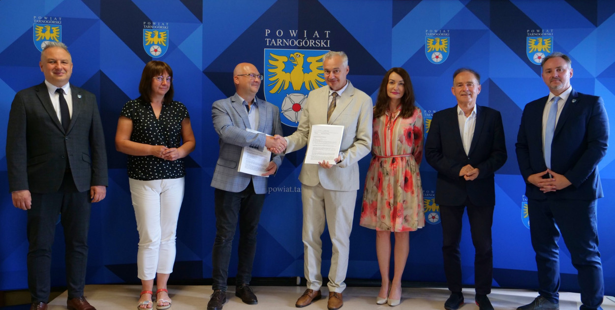 7,8 mln zł ma pójść na oddziału neurologii z pododdziałem udarowym, a 5,2 mln zł na oddział okulistyczny.  Fot. Archiwum starostwa powiatowego