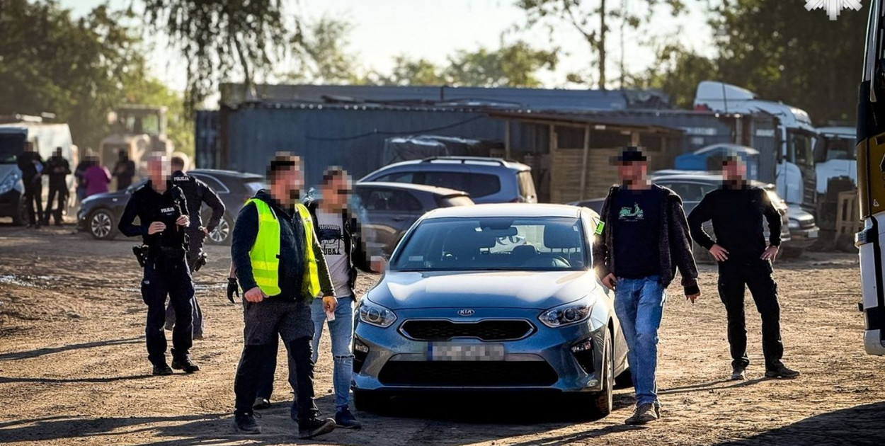 W Piekarach Śląskich rozbito mafię śmieciową. Fot. Archiwum policji