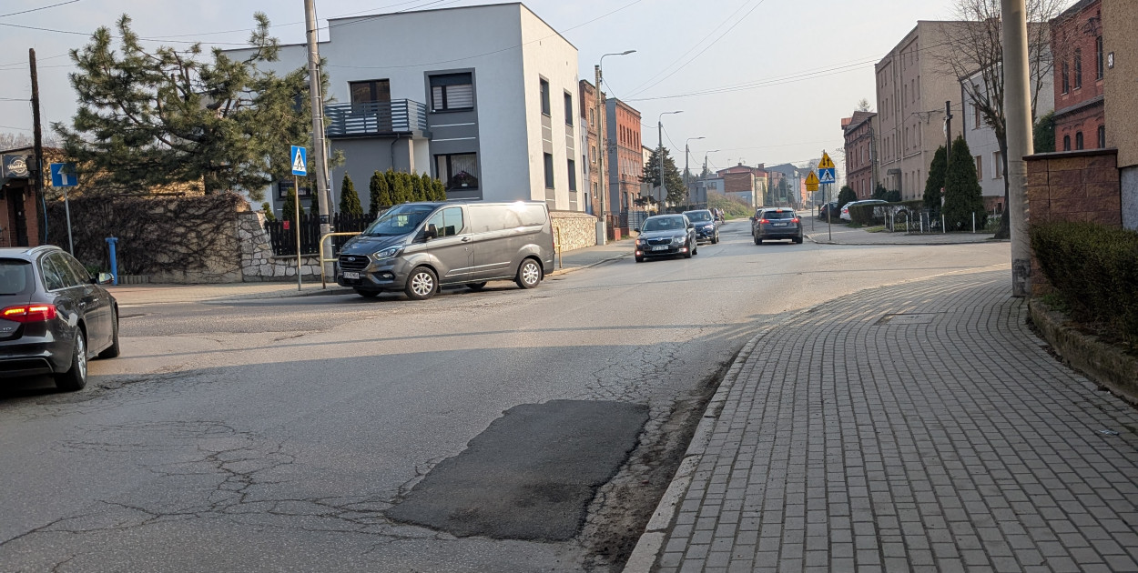 Powiat zamierza remontować ul. św. Wojciecha w Radzionkowie. Fot. Elżbieta Kulińska