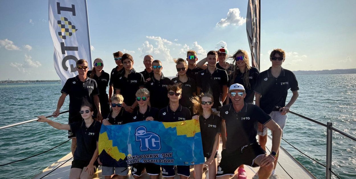 Ekipa, która przepłynęła jezioro Garda. Fot. Archiwum organizatorów