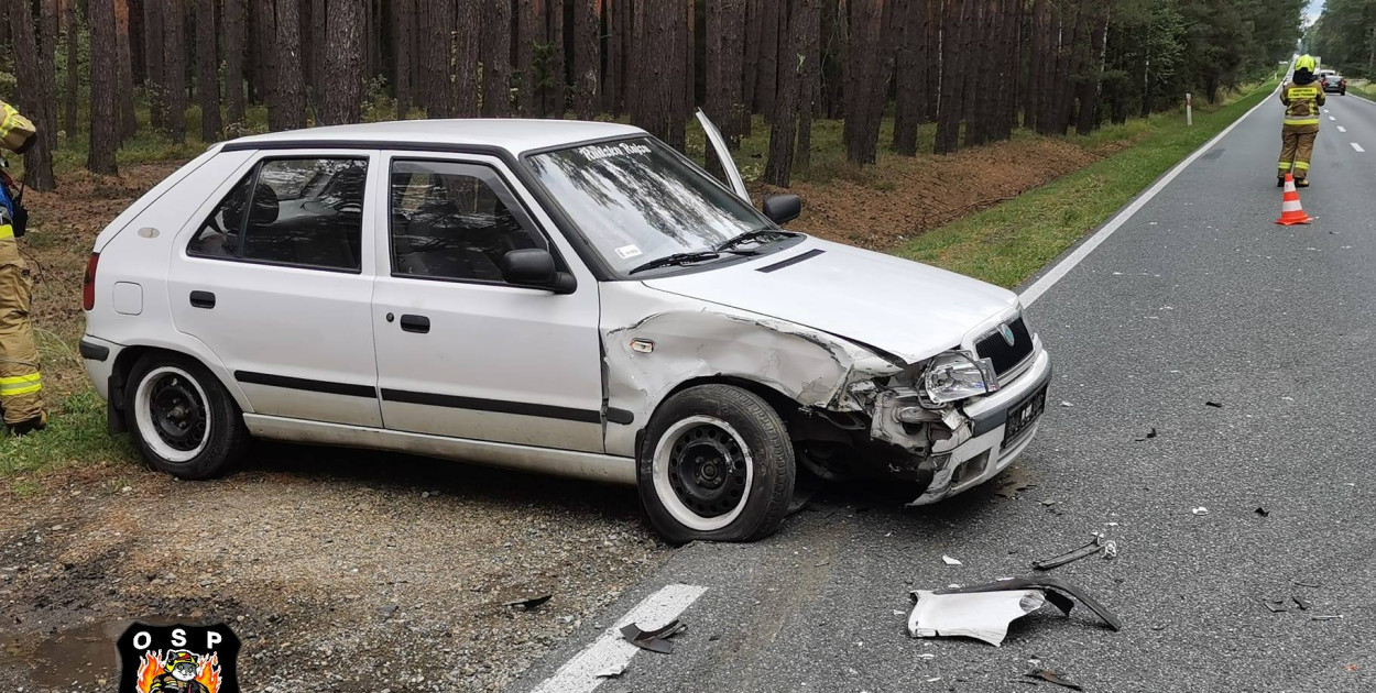 Zderzenie na DW 907. Fot. Archiwum OSP Koty