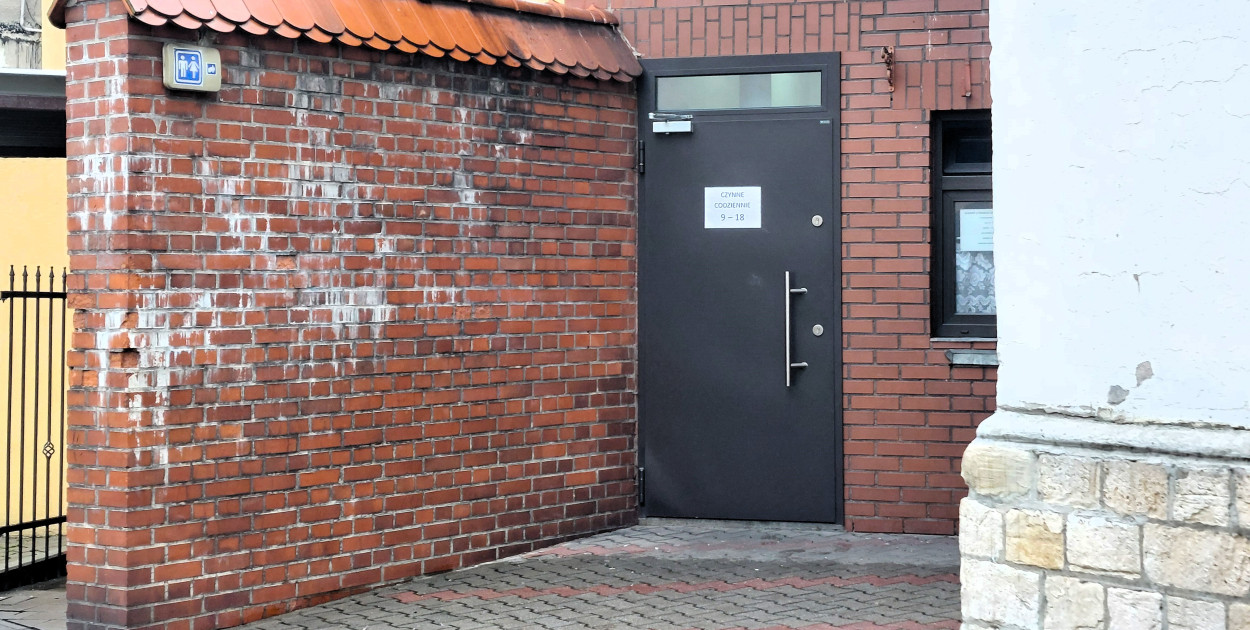 Urząd miejski w Tarnowskich Górach ogłosił przetarg na prowadzenia szaletu miejskiego