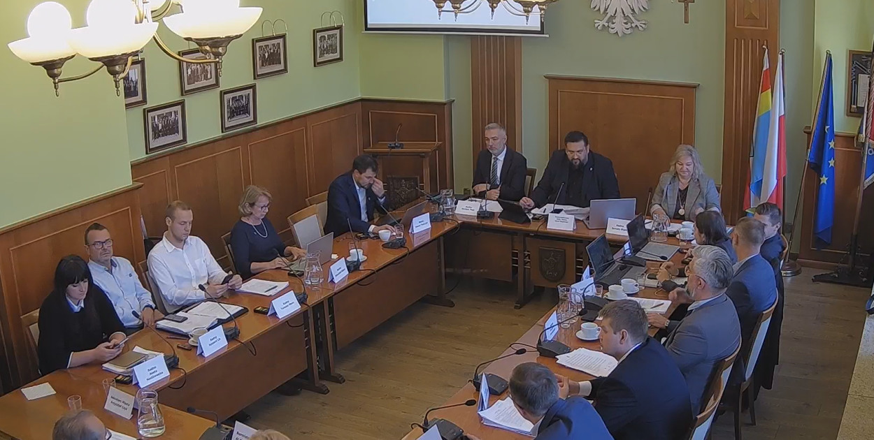 Fot. sesja.pl/ zrzut ekranu