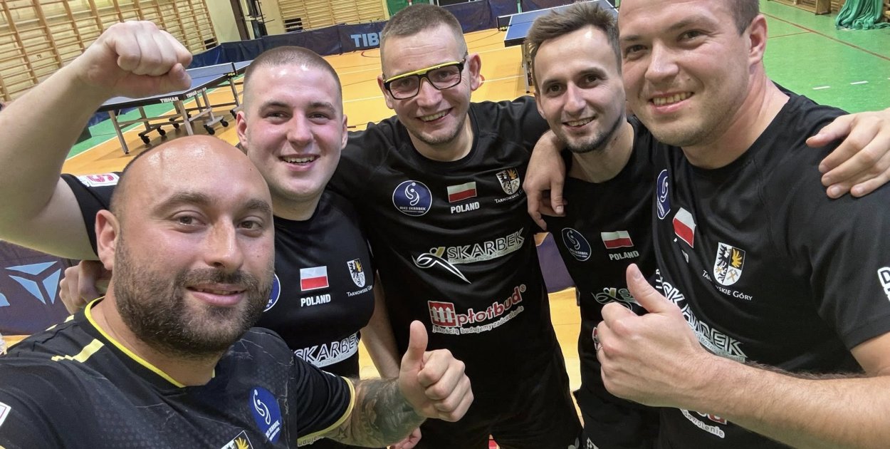 Dobre wyniki wszystkich trzech drużyn MKS Skarbek Tarnowskie Góry potwierdzają, że klub kontynuuje świetną passę w sezonie 2025/2026. Fot. MKS Skarbek Tarnowskie Góry