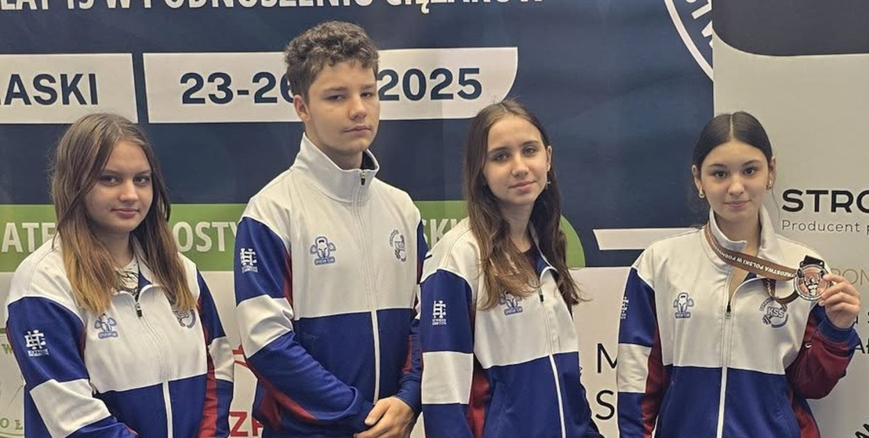 Zawodnicy MAŁRO Sztangistów zaprezentowali bardzo dobre przygotowanie i waleczność, zdobywając doświadczenie oraz cenne punkty do klasyfikacji drużynowej. Fot. KSS MAŁRO Sztangiści Tarnowskie Góry