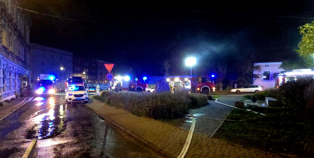 Pożar w centrum Tarnowskich Gór. Fot. Archiwum OSP Florian Strzybnica