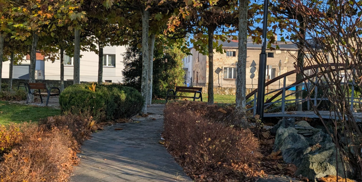 Skwer przy ul. Młyńskiej w Świerklańcu. Fot. Elżbieta Kulińska