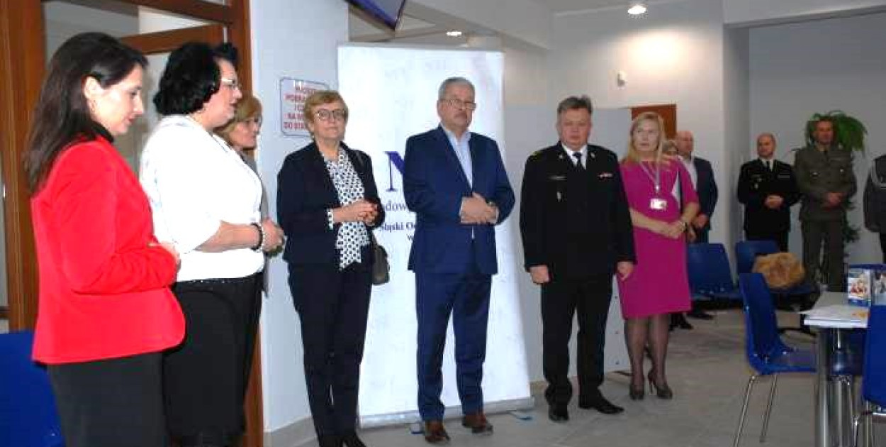 Otwarcie punktu obsługi NFZ w Tarnowskich Górach w 2019 r. Fot. Elżbieta Kulińska