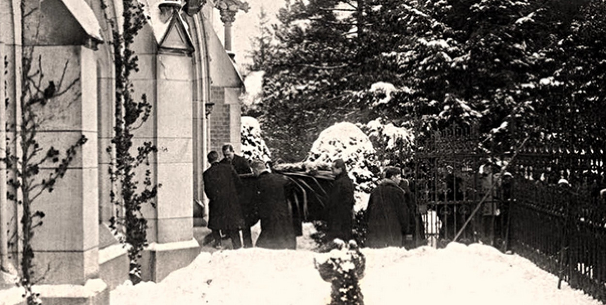 Fot. z strony fotopolska.eu za  http://schloss-neudeck-swierklaniec-palac/