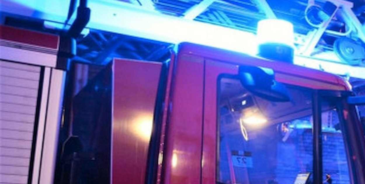 Dzisiaj w nocy doszło do pożaru domu przy ul. Cebuli w Tarnowskich Górach. Gdyby nie przypadkowy przechodzień, ogień objąłby cały budynek. Zdjęcie poglądowe. Fot. Gwarek