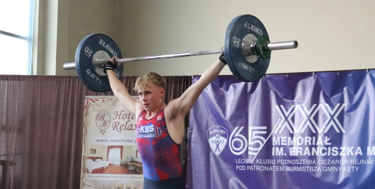 Sztangiści z Tarnowskich Gór na Memoriale Franciszka Miki. Fot. KSS MAŁRO Sztangiści Tarnowskie Góry