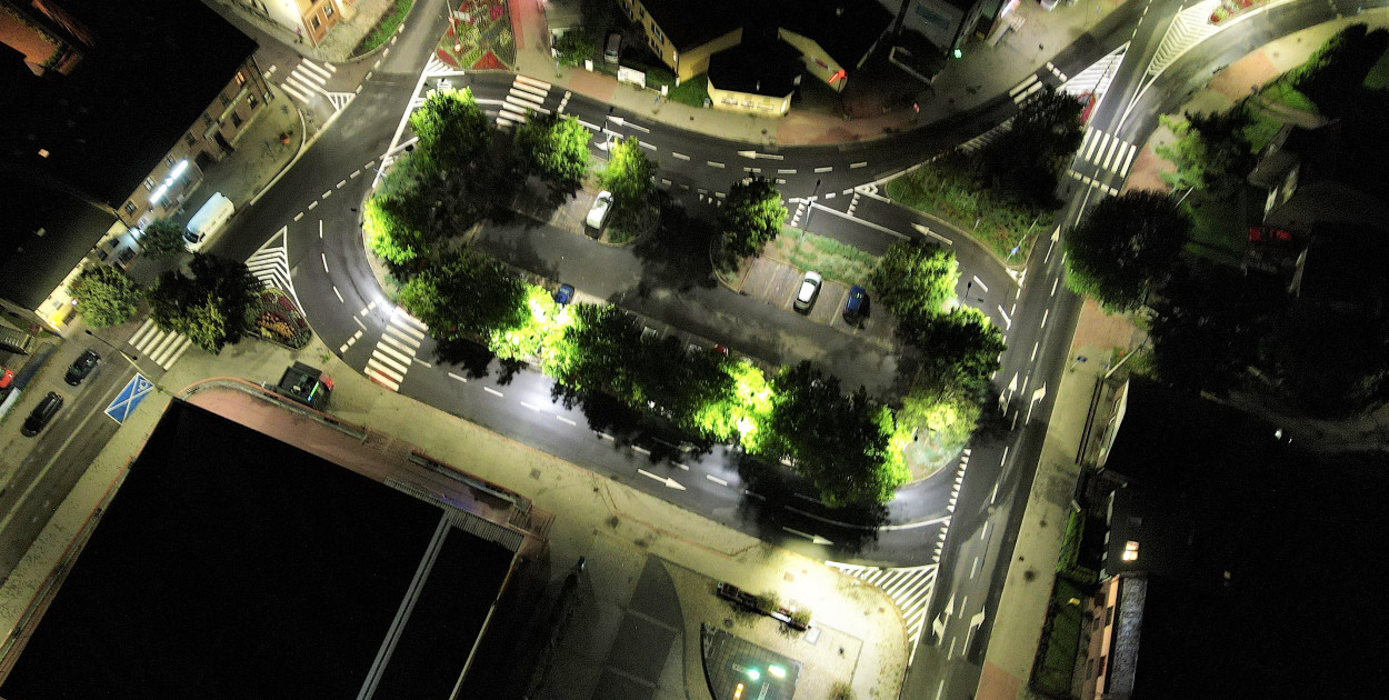 Radzionków. Podczas spacerów uczestnicy dowiedzą się, czym właściwie jest zanieczyszczenie sztucznym światłem, jak powstaje i w jaki sposób wpływa na ludzi, zwierzęta i rośliny. Fot. Jarosław Myśliwski 