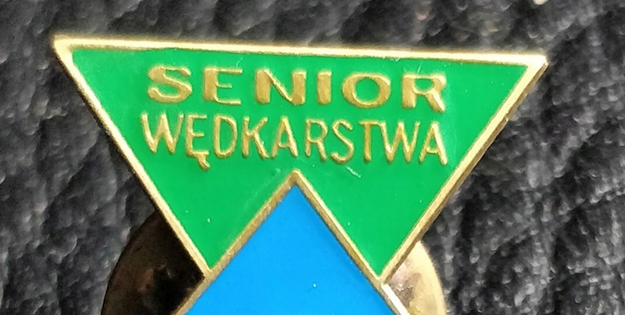 Odznakę otrzymują członkowie z najdłuższym stażem, liczącym 40 lat i więcej – mówi wiceprezes Duda. Fot. PZW Tarnowskie Góry