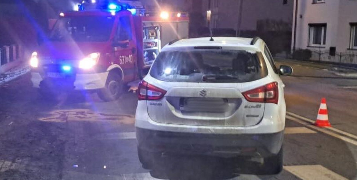 W Tarnowskich Górach na ulicy Korola (DK11) doszło do zdarzenia dwóch samochodów osobowych.  Fot. Policja Tarnowskie Góry