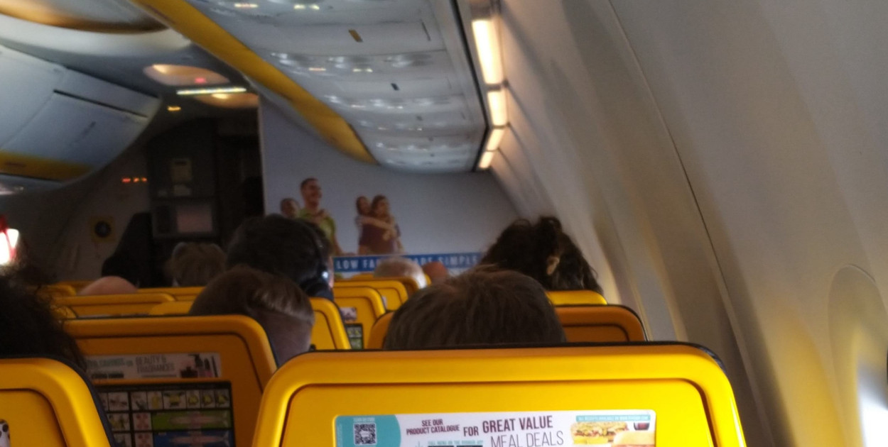 Linia Buzz szuka 120 pracowników. Dni otwarte przewoźnika