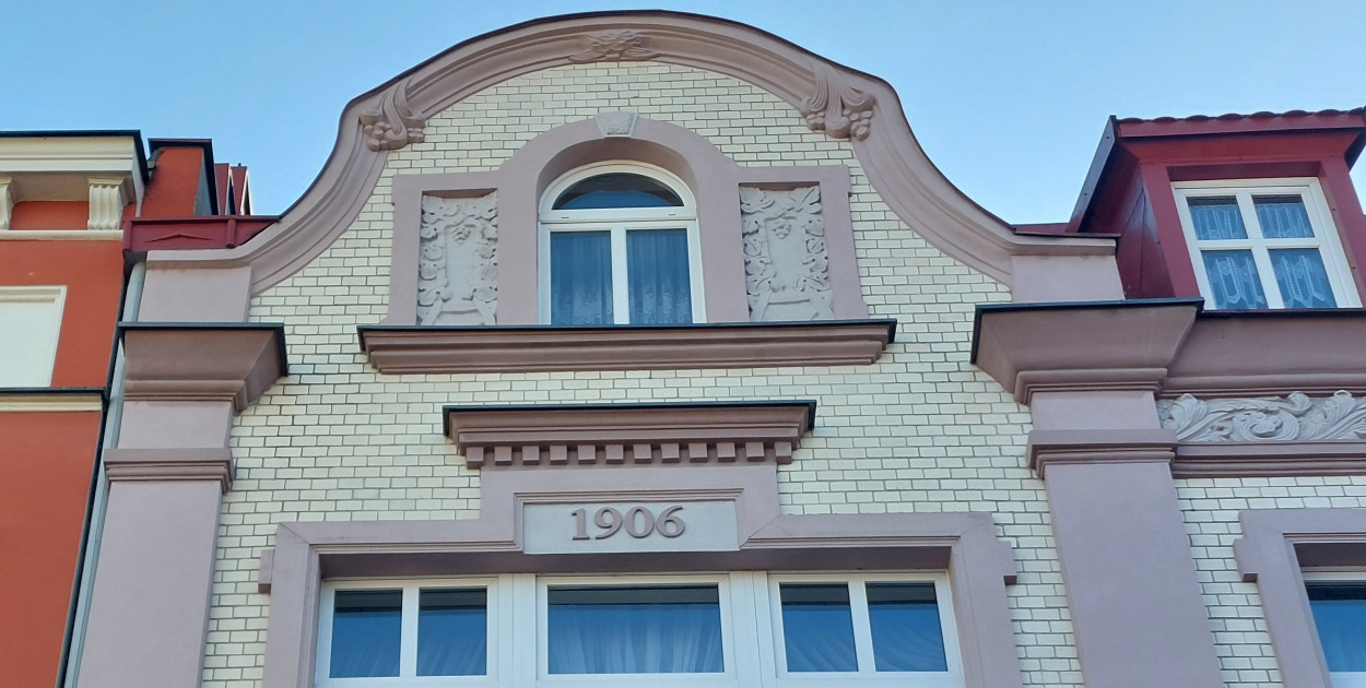 Tarnowskie Góry, Krakowska 9. Secesyjna perła Feliksa Benscha