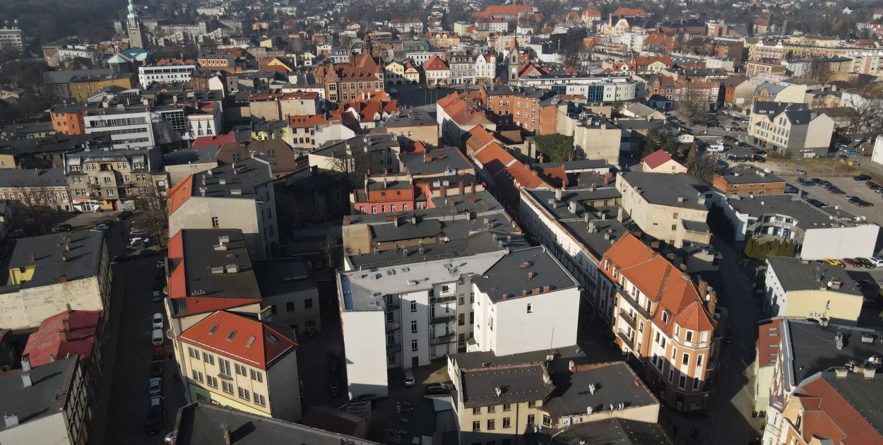 Powiat tarnogórski. Kto traci, a kto zyskuje mieszkańców?