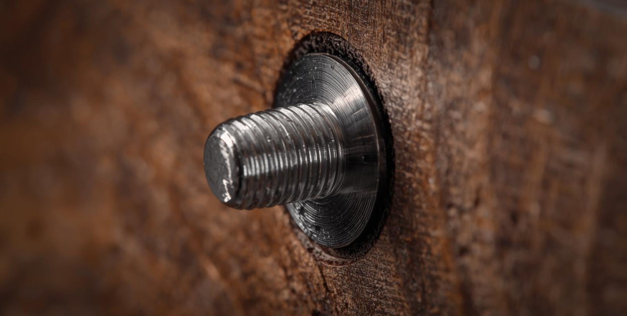 Wkładki gwintowane – kiedy zwykły gwint nie wystarcza i jak dobrać rozwiązanie