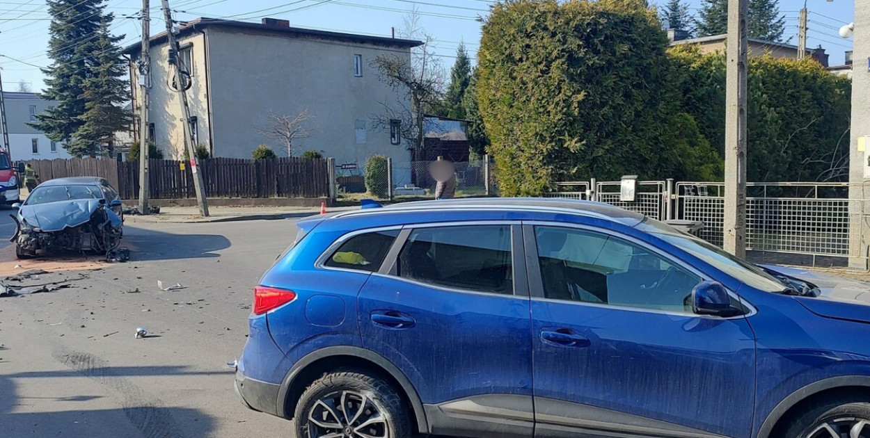 Tarnowskie Góry. Zderzenie na skrzyżowaniu. Poszkodowany 48-latek