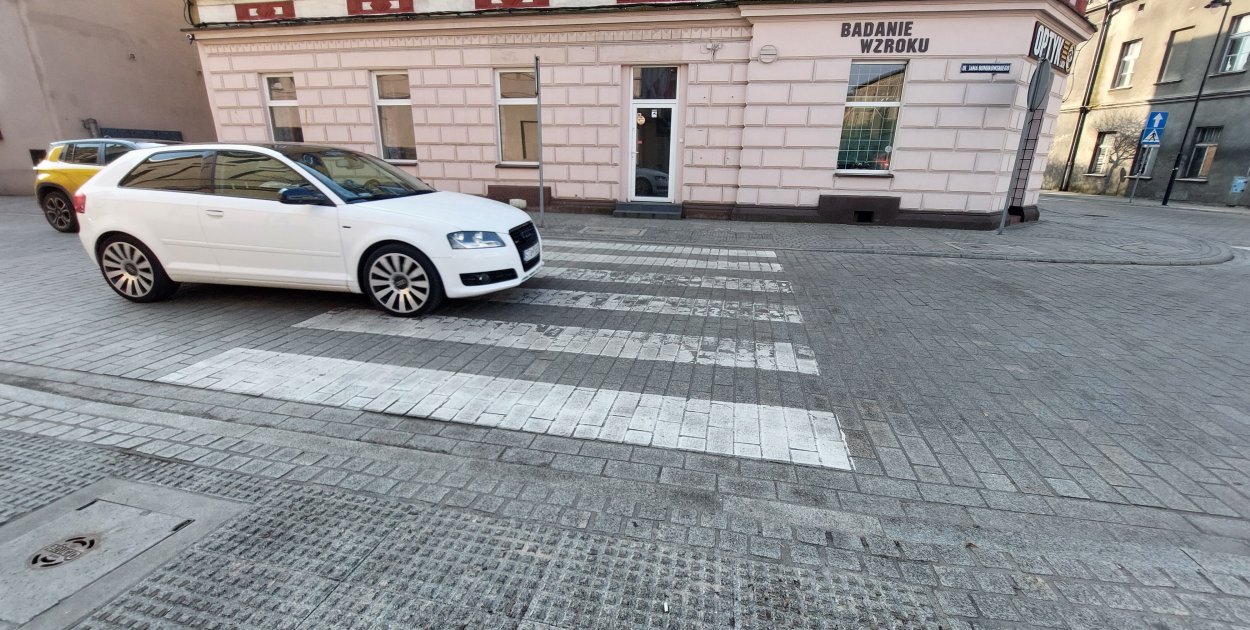 Przejścia sugerowane w Tarnowskich Górach? Radny pyta burmistrza