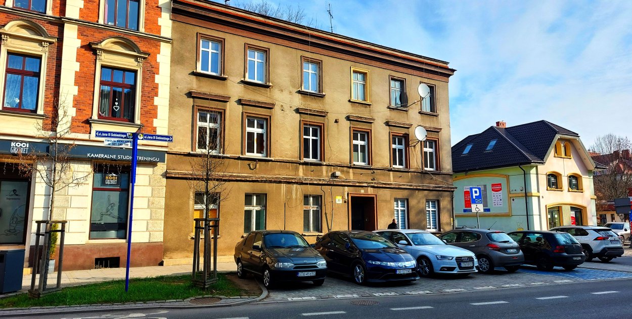 Tarnowskie Góry. Burmistrz chce sprzedać kamienicę. Czy radni się zgodzą?