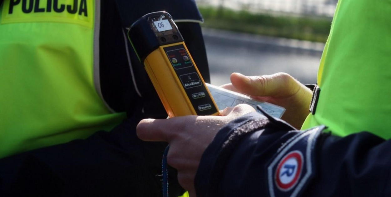 Wybuch gazu, zderzenie czterech aut, na podwójnym gazie. Kronika