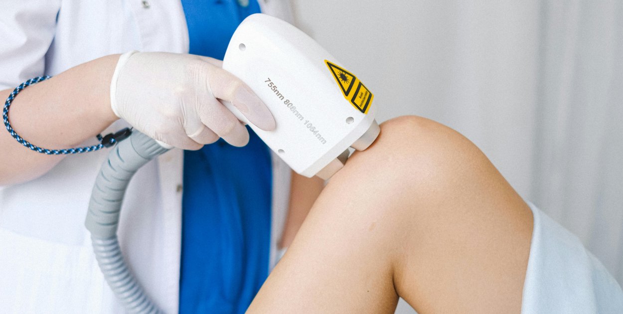 Epilacja laserowa - trwała redukcja owłosienia dla kobiet i mężczyzn