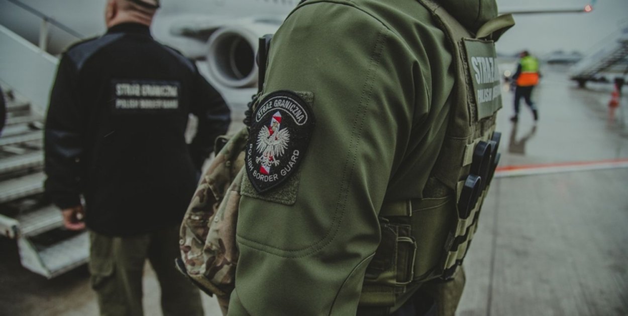 Katowice Airport. Samolot zawrócony z drogi kołowania