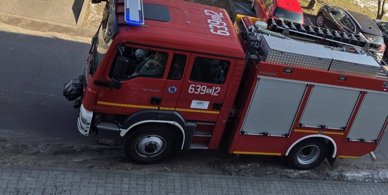 Niebezpieczne zdarzenie w Miasteczku Śląskim. Trzy osoby w szpitalu